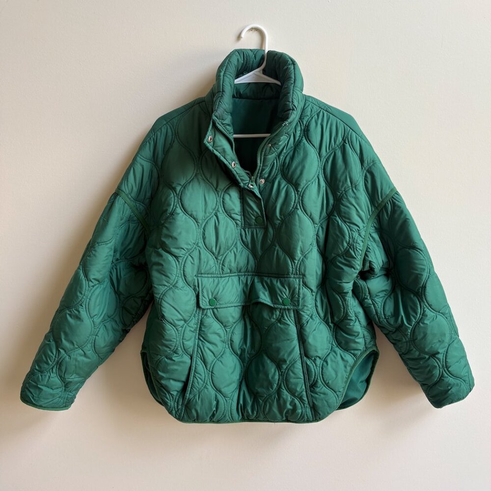 Green Polyester Pullover (Unknown Brand)